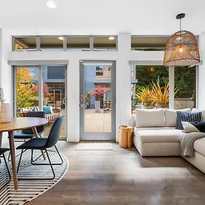  Holiday home Alki Escape Romantic Waterfront Getaway For 2 United States